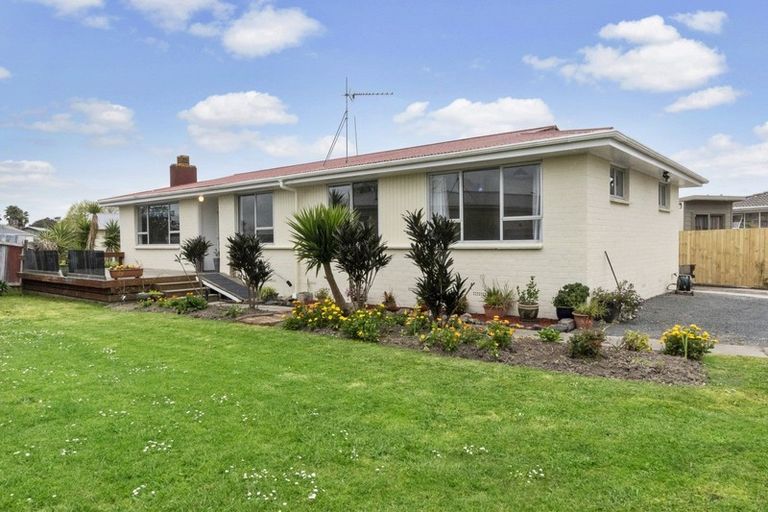 Photo of property in 11 James Henry Crescent, Huntly, 3700