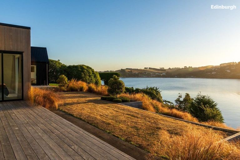 Photo of property in 1371 Taieri Mouth Road, Taieri Mouth, 9091