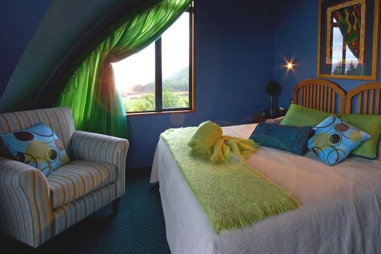 Photo of property in 53 Chesterfield Road, Awatuna, Hokitika, 7882