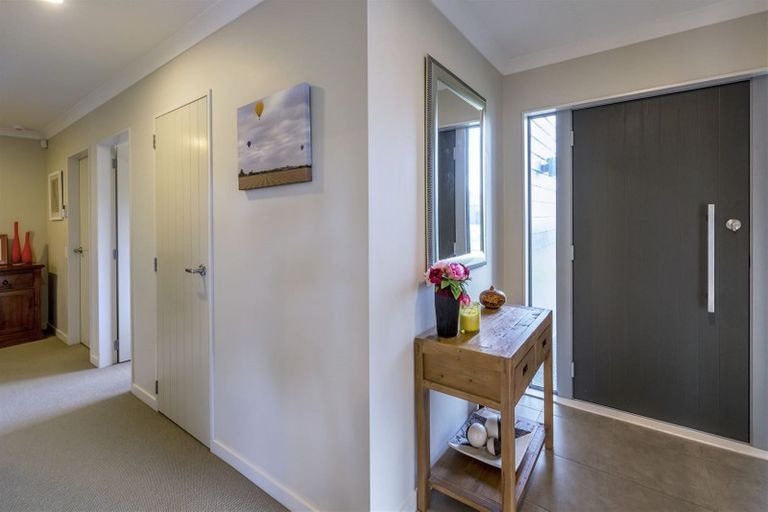 Photo of property in 26 Okarito Avenue, Levin, 5510