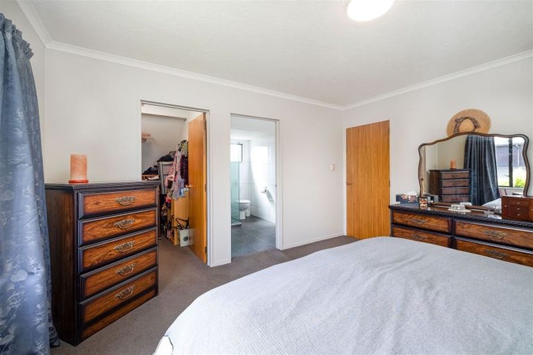 Photo of property in 7 Buscot Gate, Avonhead, Christchurch, 8042