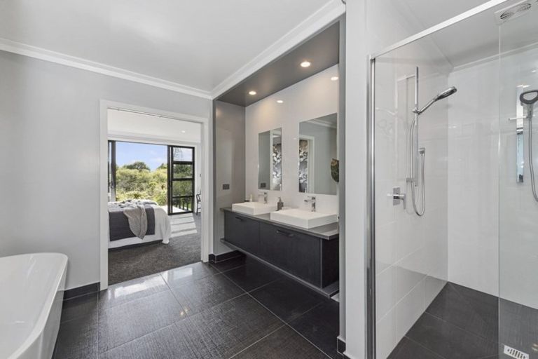 Photo of property in 56 Helen June Avenue, Flagstaff, Hamilton, 3210