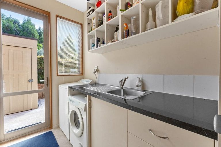 Photo of property in 3/56 Castor Bay Road, Castor Bay, Auckland, 0620