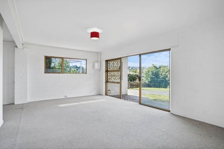Photo of property in 19 Stapleford Crescent, Browns Bay, Auckland, 0630
