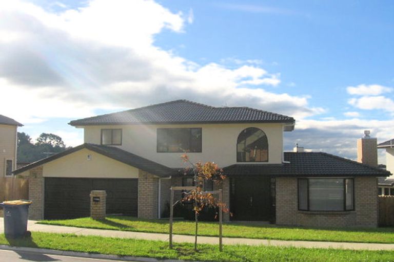 Photo of property in 31 Sapperton Drive, Henderson, Auckland, 0612