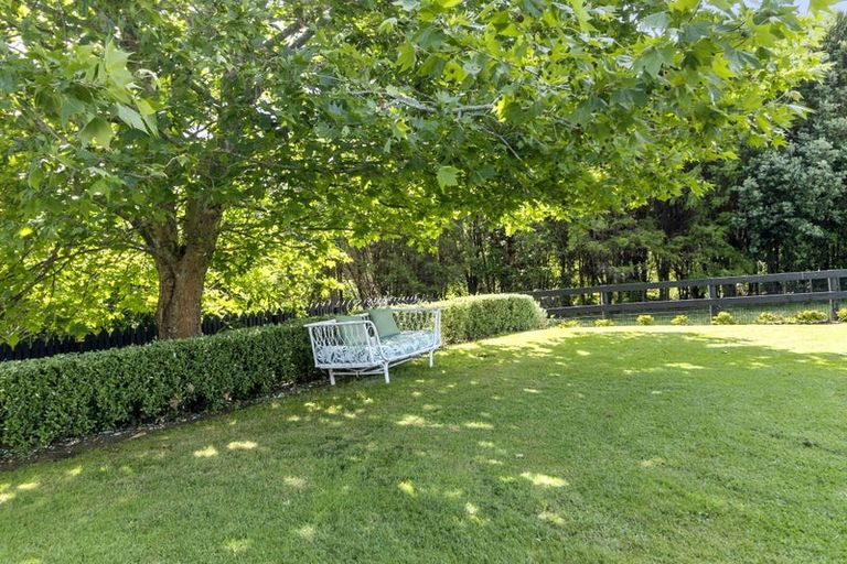 Photo of property in 24 Ellett Road West, Karaka, Papakura, 2580