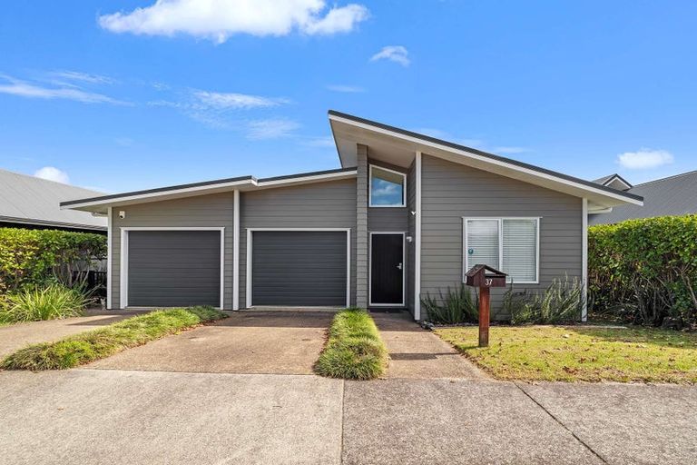 Photo of property in 37 Cape Cod Drive, Gulf Harbour, Whangaparaoa, 0930