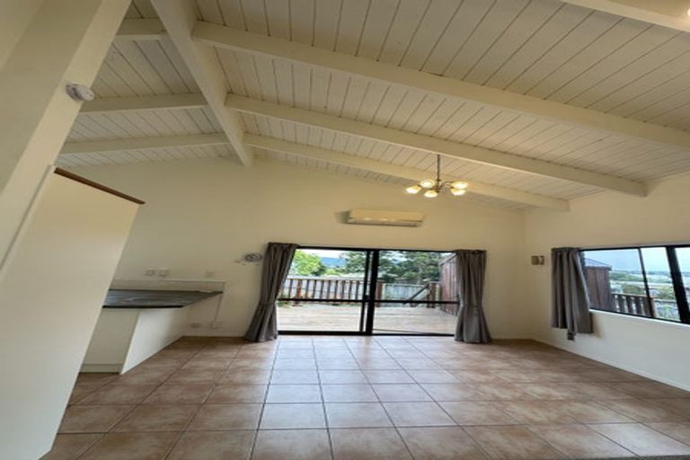 Photo of property in 59a View Road, Henderson, Auckland, 0612