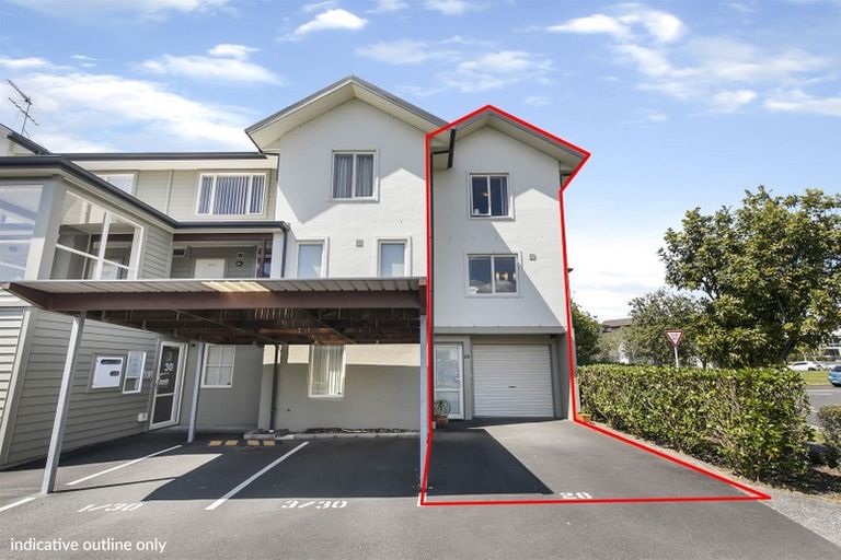 Photo of property in 28 Opito Way, East Tamaki, Auckland, 2013