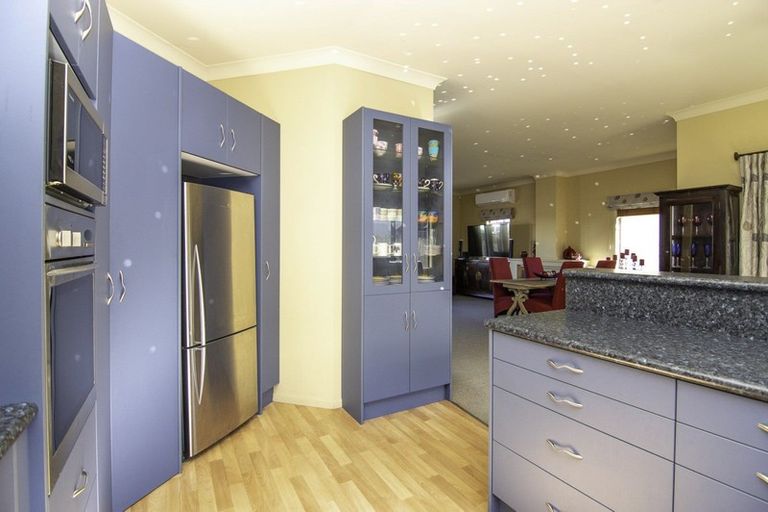 Photo of property in 41 Fitchett Street, Palmerston North, 4410