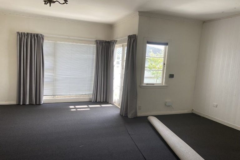 Photo of property in 828 Gladstone Road, Te Hapara, Gisborne, 4010