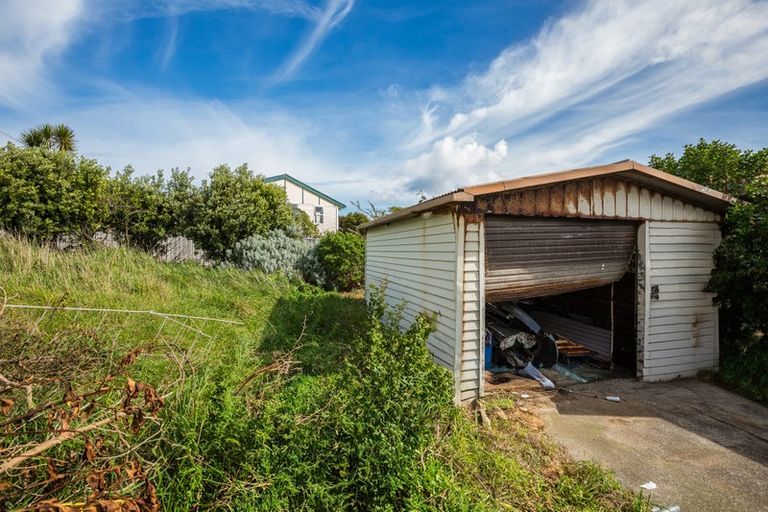 Photo of property in 44 Matatiro Street, Titahi Bay, Porirua, 5022
