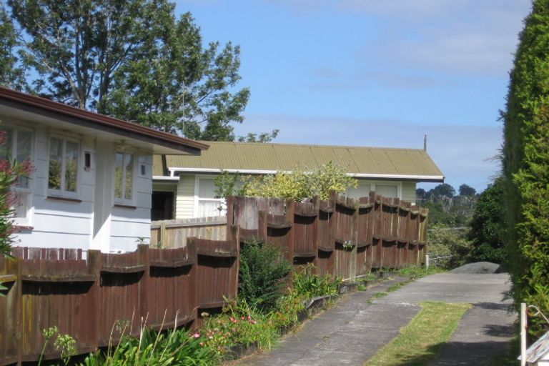 Photo of property in 23 Japonica Drive, Beach Haven, Auckland, 0626