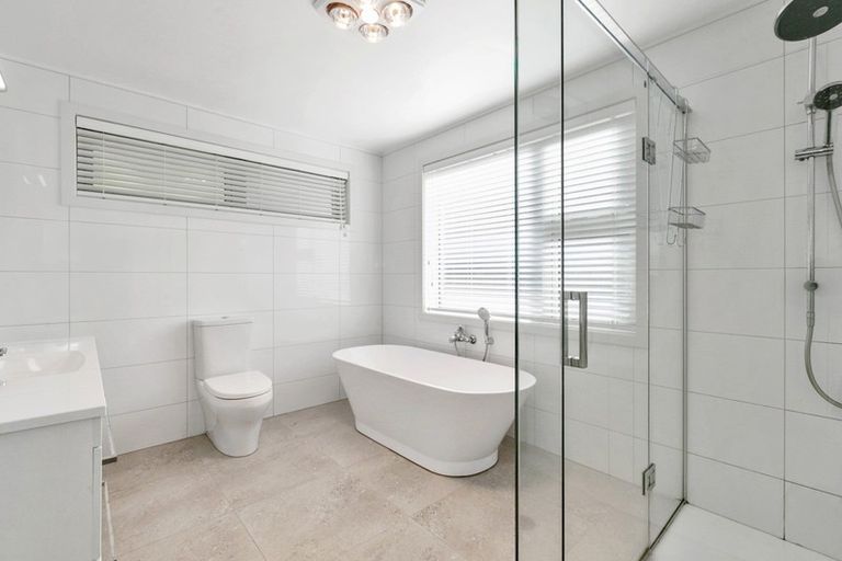 Photo of property in 82 Cliffs Road, Saint Clair, Dunedin, 9012