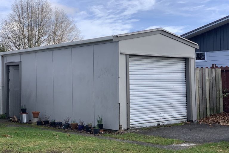 Photo of property in 1 Toi Grove, Turangi, 3334