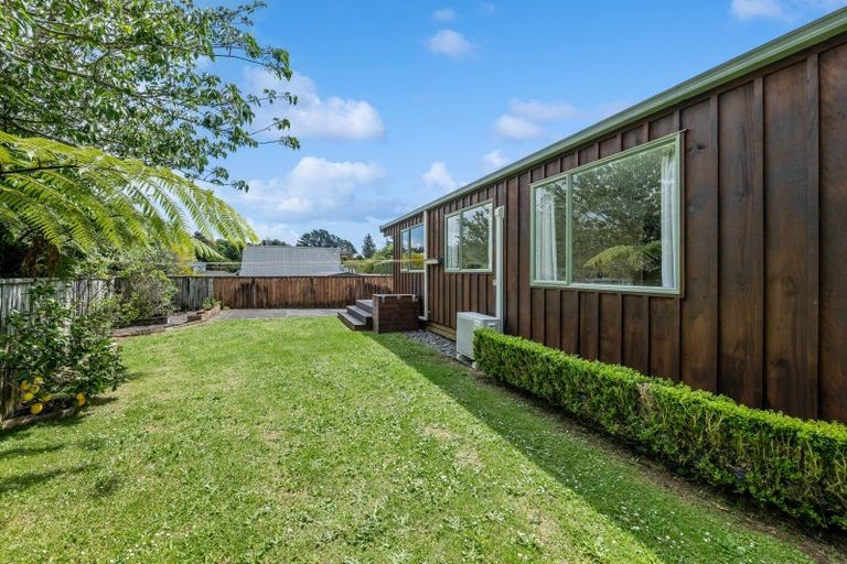 Photo of property in 92a Heta Road, Highlands Park, New Plymouth, 4312