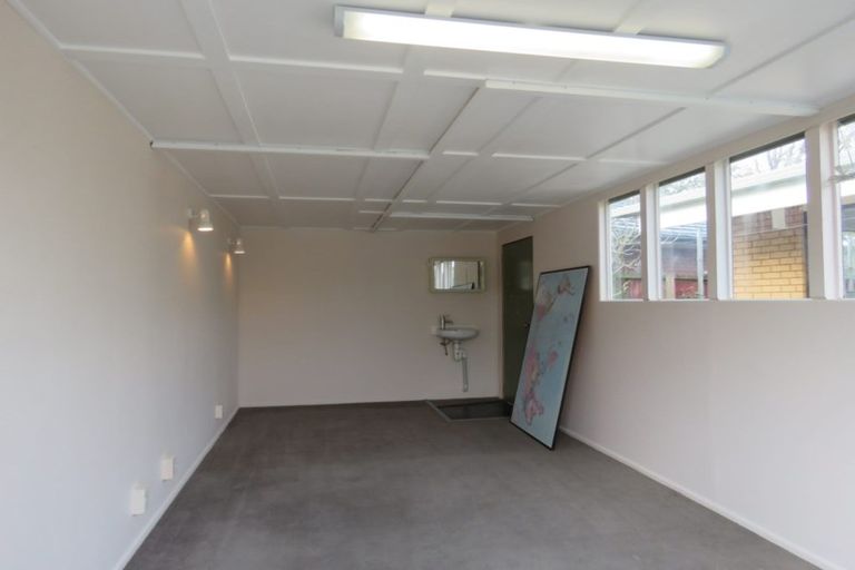 Photo of property in 365a Clyde Road, Bryndwr, Christchurch, 8053