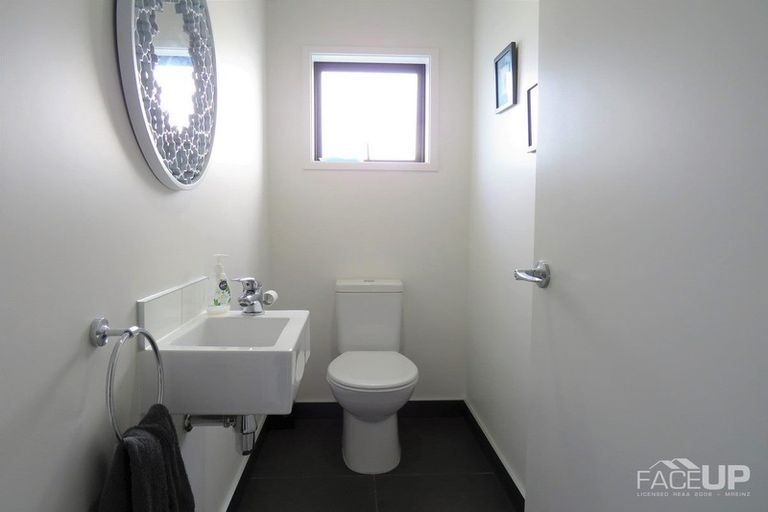 Photo of property in 3 Flounder Road, Hobsonville, Auckland, 0616