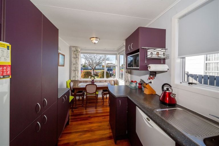 Photo of property in 283 South Road, Hawera, 4610