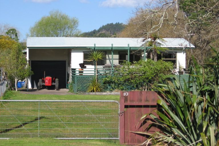 Photo of property in 10 Rees Avenue, Cooks Beach, Whitianga, 3591