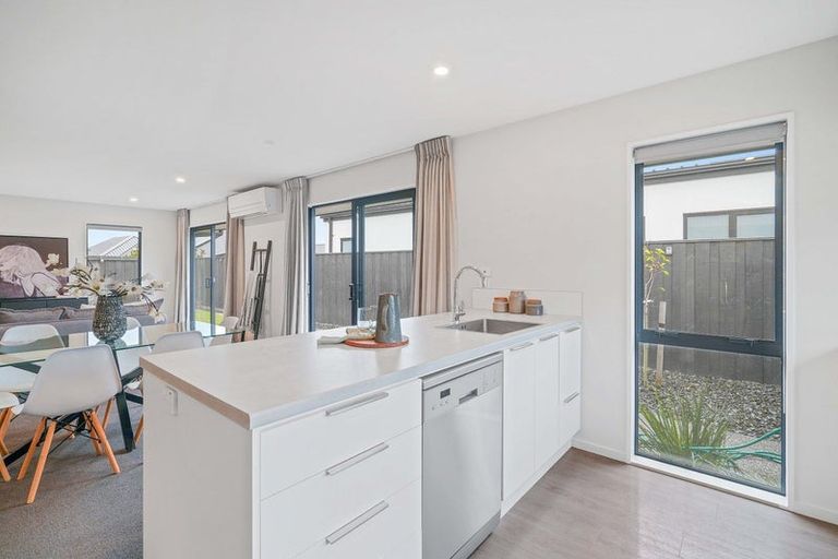 Photo of property in 38 Mills Road, Marshland, Christchurch, 8051