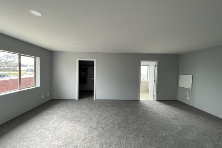 Photo of property in 6a Becroft Drive, Forrest Hill, Auckland, 0620