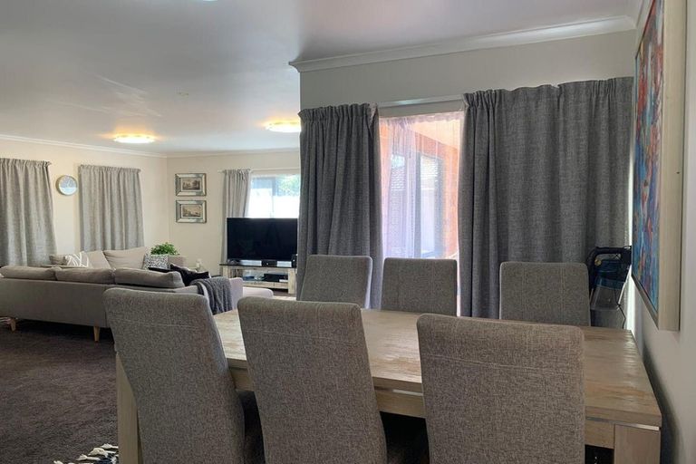 Photo of property in 11 Farmdale Court, Flat Bush, Auckland, 2019