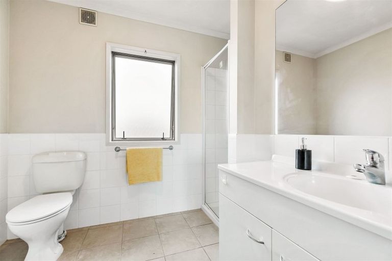 Photo of property in St Claire Village, 180/172 Mcleod Road, Te Atatu South, Auckland, 0610