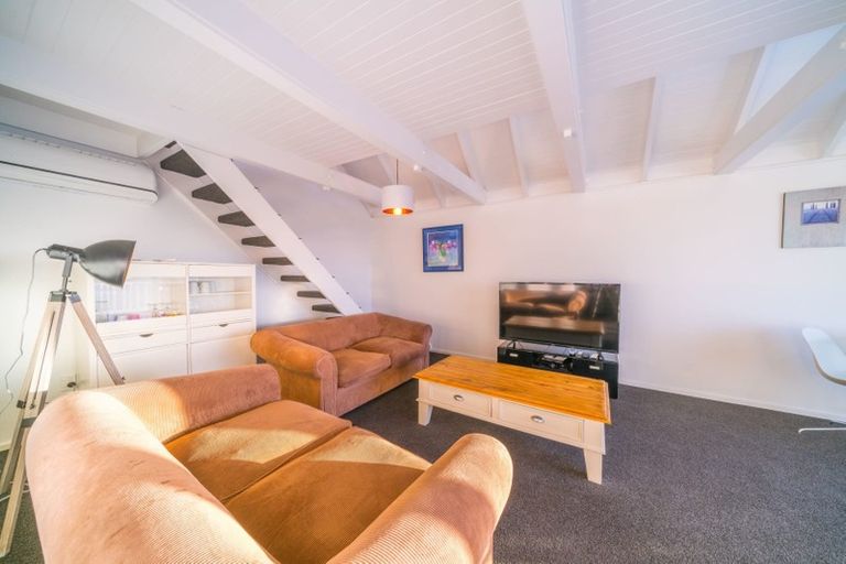 Photo of property in 2/144 Soleares Avenue, Mount Pleasant, Christchurch, 8081