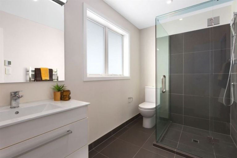 Photo of property in 135 Endeavour Drive, Whitby, Porirua, 5024