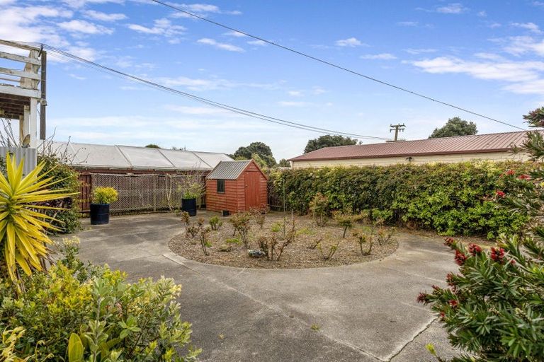 Photo of property in 2a Kiharoa Street, Otaki Beach, Otaki, 5512