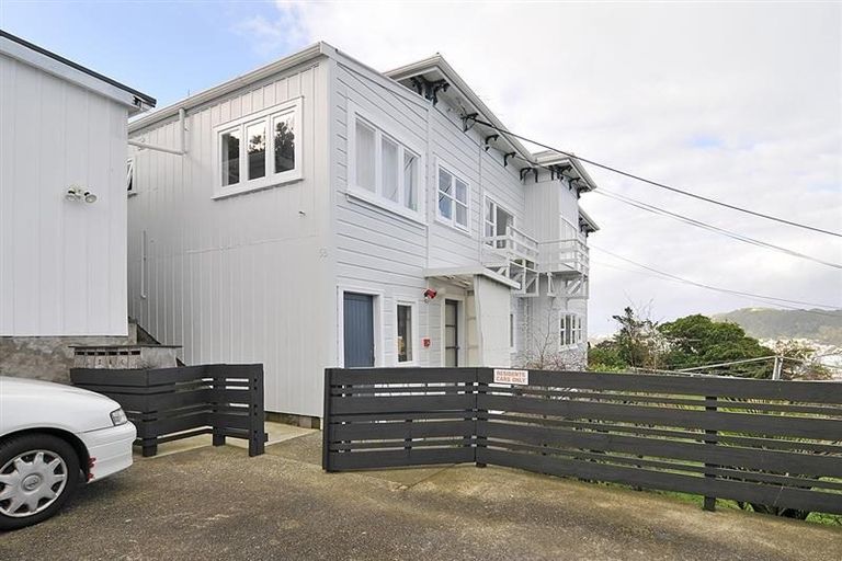 Photo of property in 58 Fairlie Terrace, Kelburn, Wellington, 6021