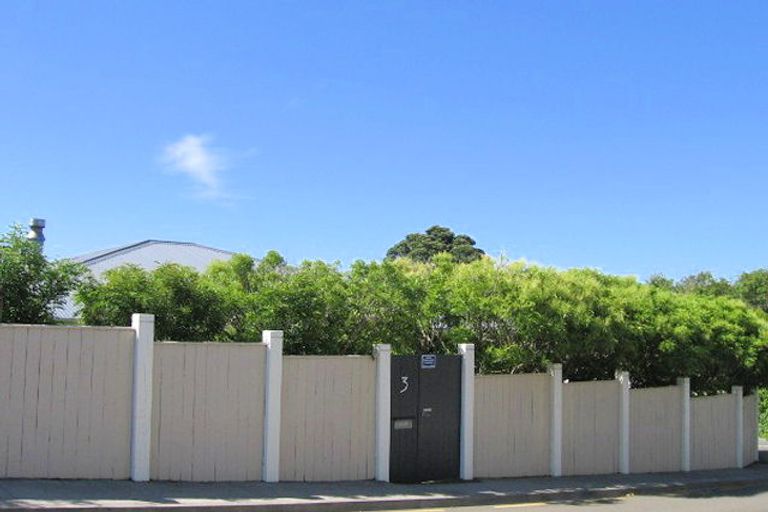 Photo of property in 3 Clermont Terrace, Kelburn, Wellington, 6012