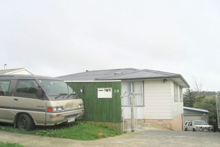 Photo of property in 20 Sasanof View, Ascot Park, Porirua, 5024