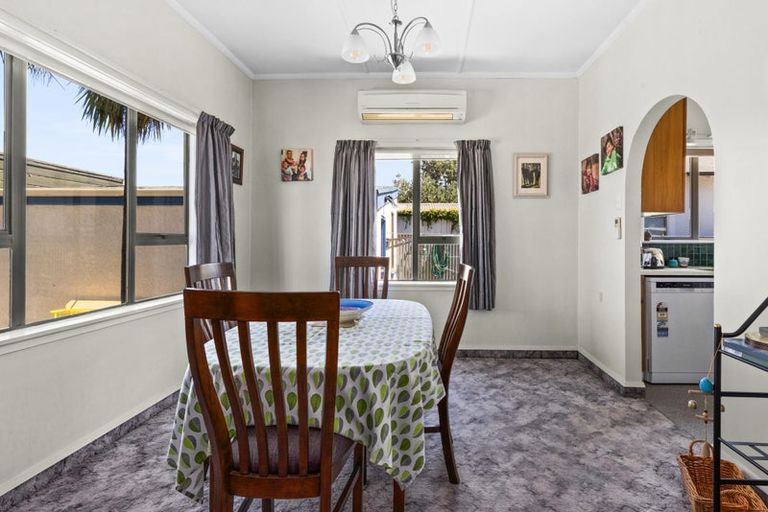 Photo of property in 13 Ellison Street, Napier South, Napier, 4110