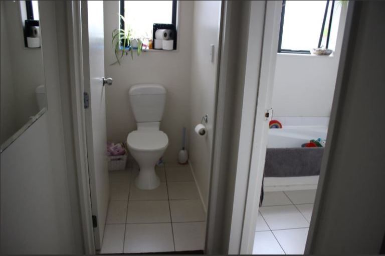 Photo of property in 9 Reserve Close, Woolston, Christchurch, 8062