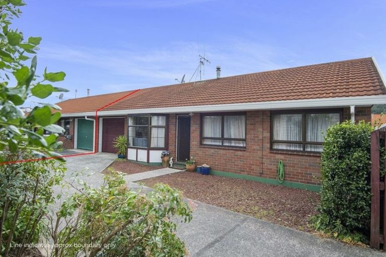 Photo of property in 2/9 Parahaki Street, Regent, Whangarei, 0112