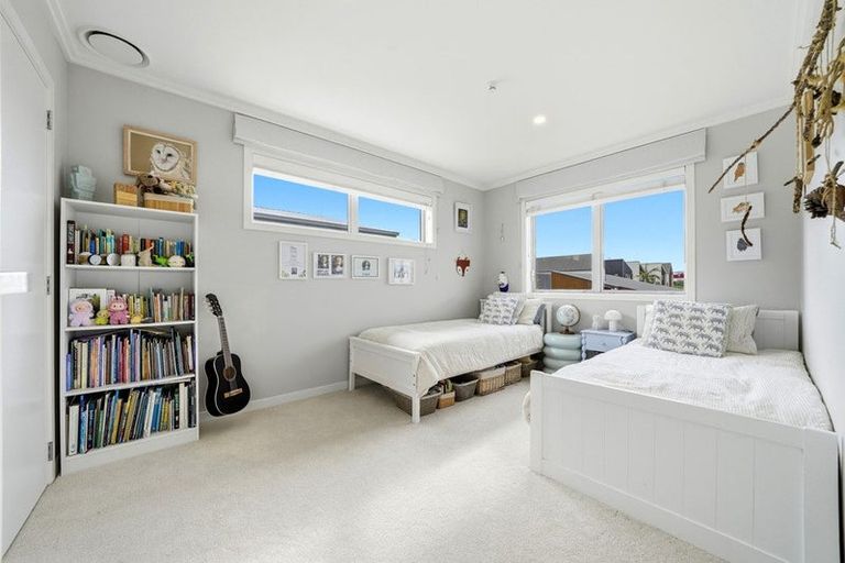 Photo of property in 19 Harakeke Road, Hobsonville, Auckland, 0616