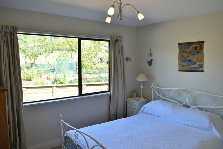 Photo of property in 24 Best Road, Te Horo, Otaki, 5582