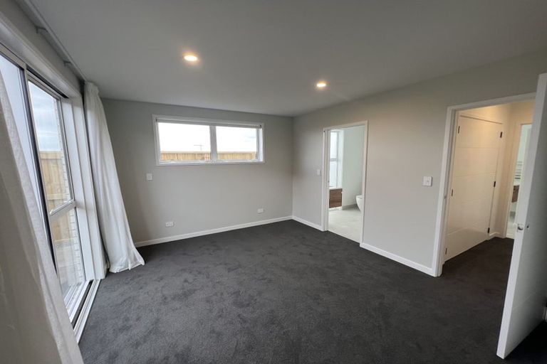 Photo of property in 2 Houpara Place, Papamoa, 3118