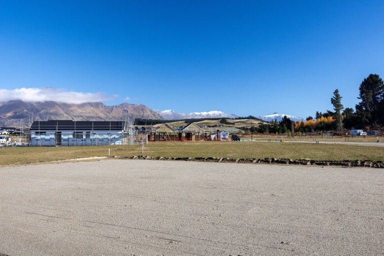 Photo of property in 12 Moonstone Street, Albert Town, Wanaka, 9305