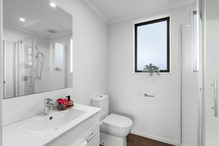 Photo of property in 10 Sholto Duncan Crescent, Halswell, Christchurch, 8025