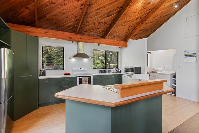 Photo of property in 1304 Glenbrook Road, Glenbrook, Waiuku, 2681