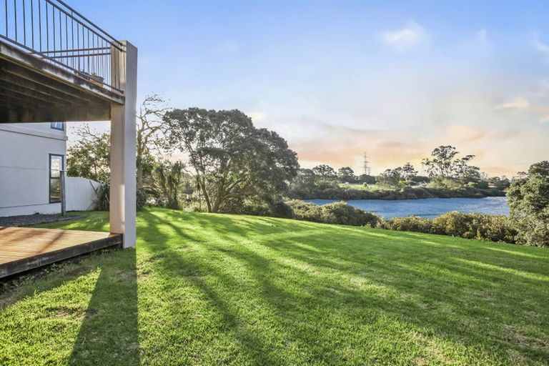 Photo of property in 27b Challinor Street, Pakuranga, Auckland, 2010