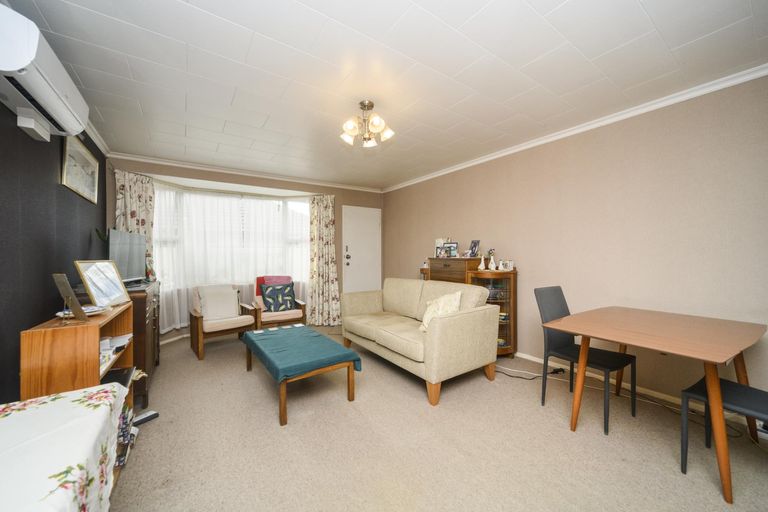 Photo of property in 5/132 Heretaunga Street, Palmerston North, 4414