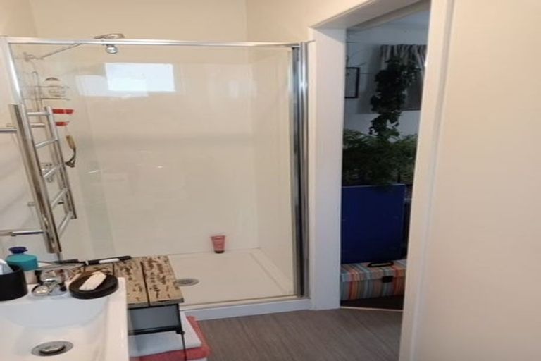 Photo of property in 125-127 Bell Road, Waiwhetu, Lower Hutt, 5010