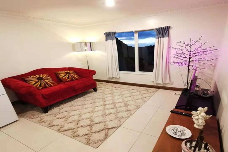 Photo of property in 38 Kinnard Lane, Totara Park, Auckland, 2019