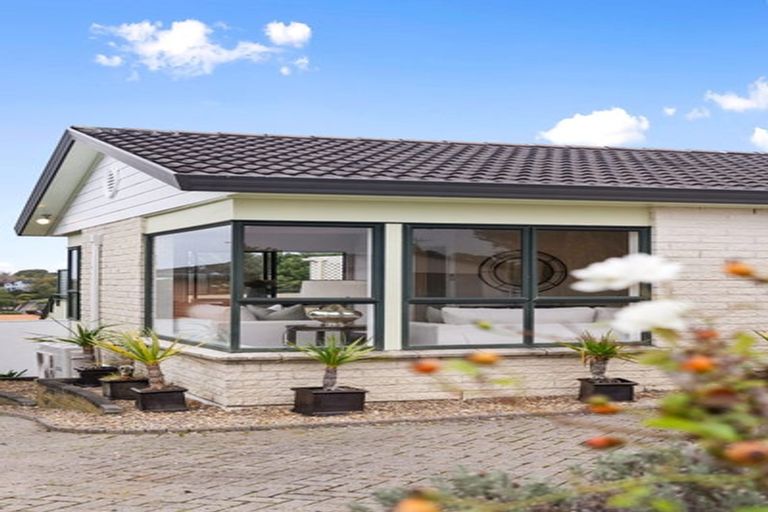 Photo of property in 7 Wentwood Place, Torbay, Auckland, 0630