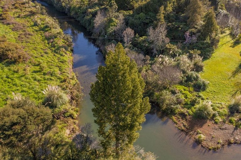 Photo of property in 1878 The 309 Road, Kaimarama, Whitianga, 3591