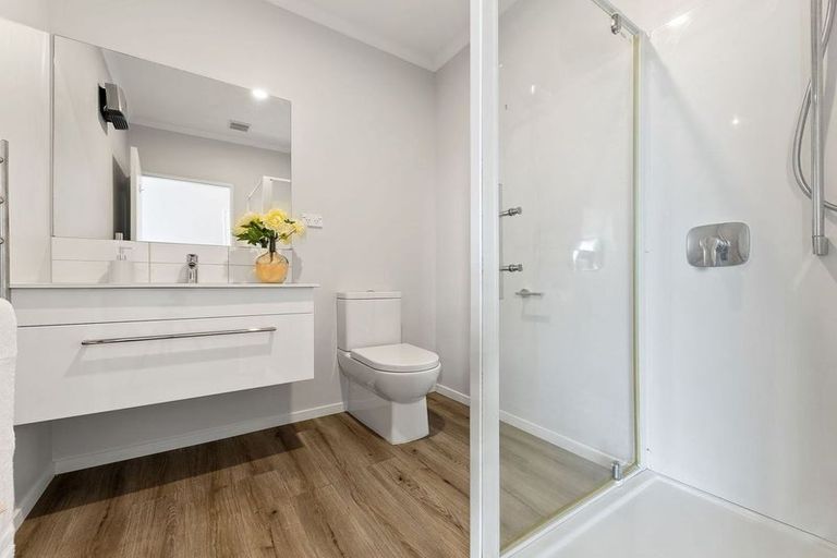 Photo of property in 32 George West Square West, Wigram, Christchurch, 8025